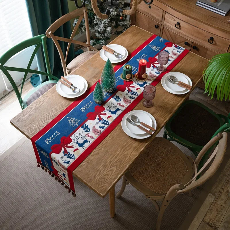 Christmas Snowflake Jacquard Table Runner – Winter Dining Table Cloth for Xmas, New Year, Rustic Home Decor & Holiday Gift