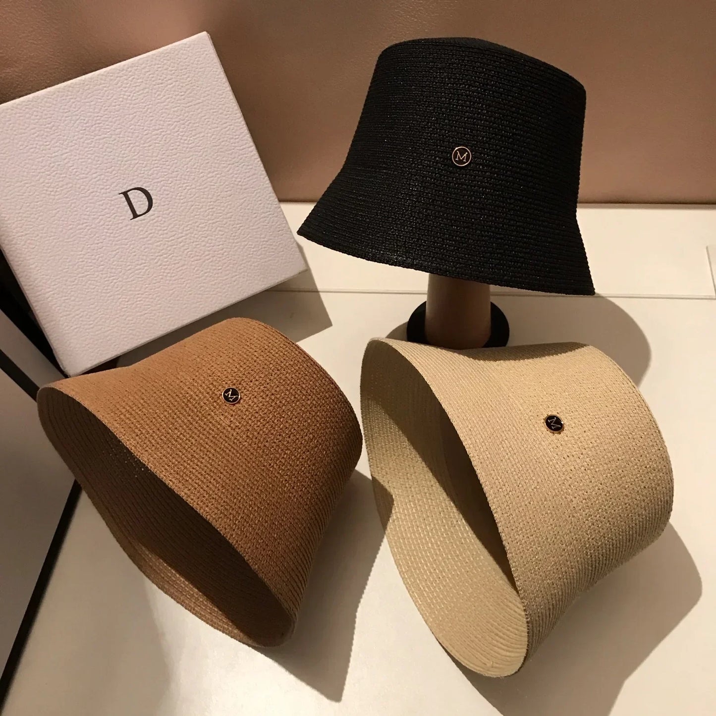 Japanese Designer M Straw Woven Summer Sun Hat for Women Casual Travel Panama Bucket Hat Sunscreen Slim-Face Luxury
