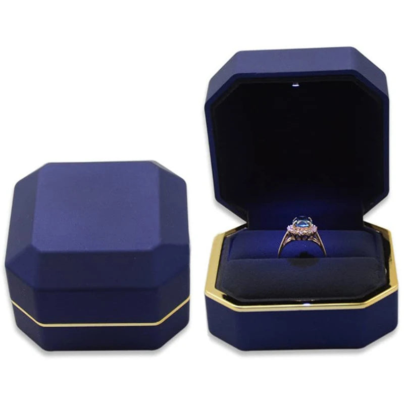LED Velvet Jewelry Gift Box for Rings, Necklaces & Pendants – Luxury Lighted Proposal, Engagement & Wedding Display Case