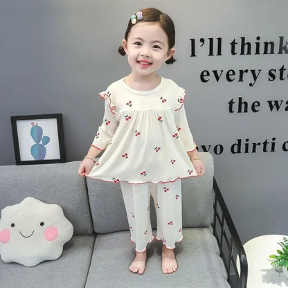 Conjunto de pijama para niños – Atuendo de dormir estampado de flores para bebés y niñas para las cuatro estaciones | Conjunto cómodo de ropa y de casa para niños