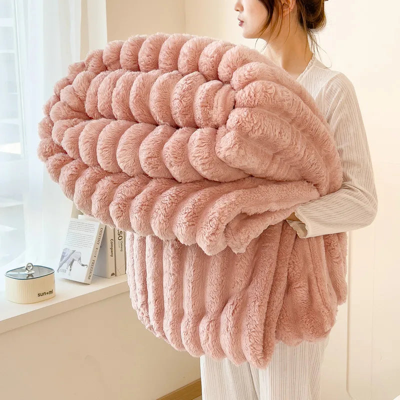 Manta Suave de Felpa de Conejo Artificial – Manta Gruesa Cálida para Sofá, Cama y Confort Otoñal