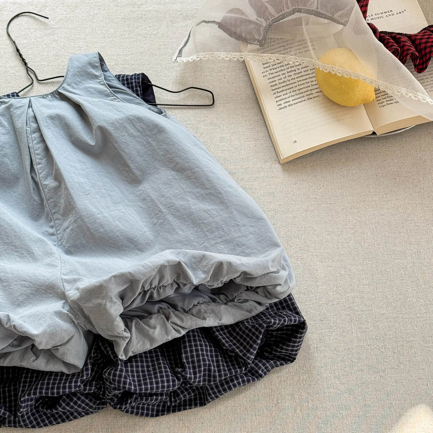 Deer Jonmi 2026 Mono a cuadros de verano para bebé niña – Pelele linterna sin mangas estilo coreano, body informal de ajuste holgado para niños, conjunto de verano cómodo para bebés y niñas