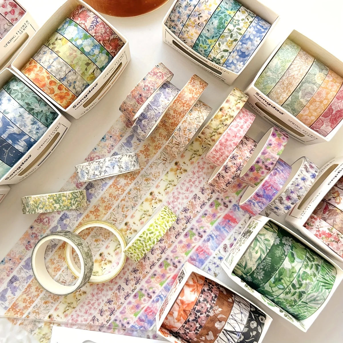 5 Rolls Romantic Flower Washi Tape Set – Cute Floral Decorative Tape for Journaling, Scrapbooking, Diary & Student DIY Crafts