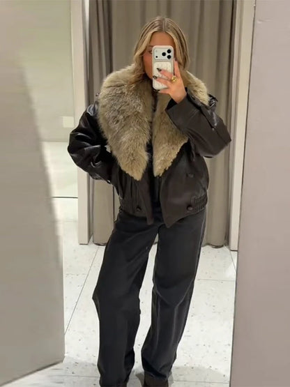 Women’s PU Leather Short Jacket – Contrast Fur Collar Double-Breasted Warm Coat, Stylish Autumn & Winter Outerwear