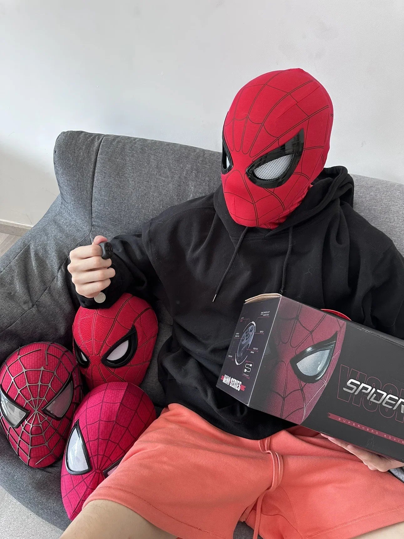 Electric Spider-Man LED Headband – Remote-Control Glowing Mask with USB Rechargeable Lighting, Fun Cosplay & Party Gift