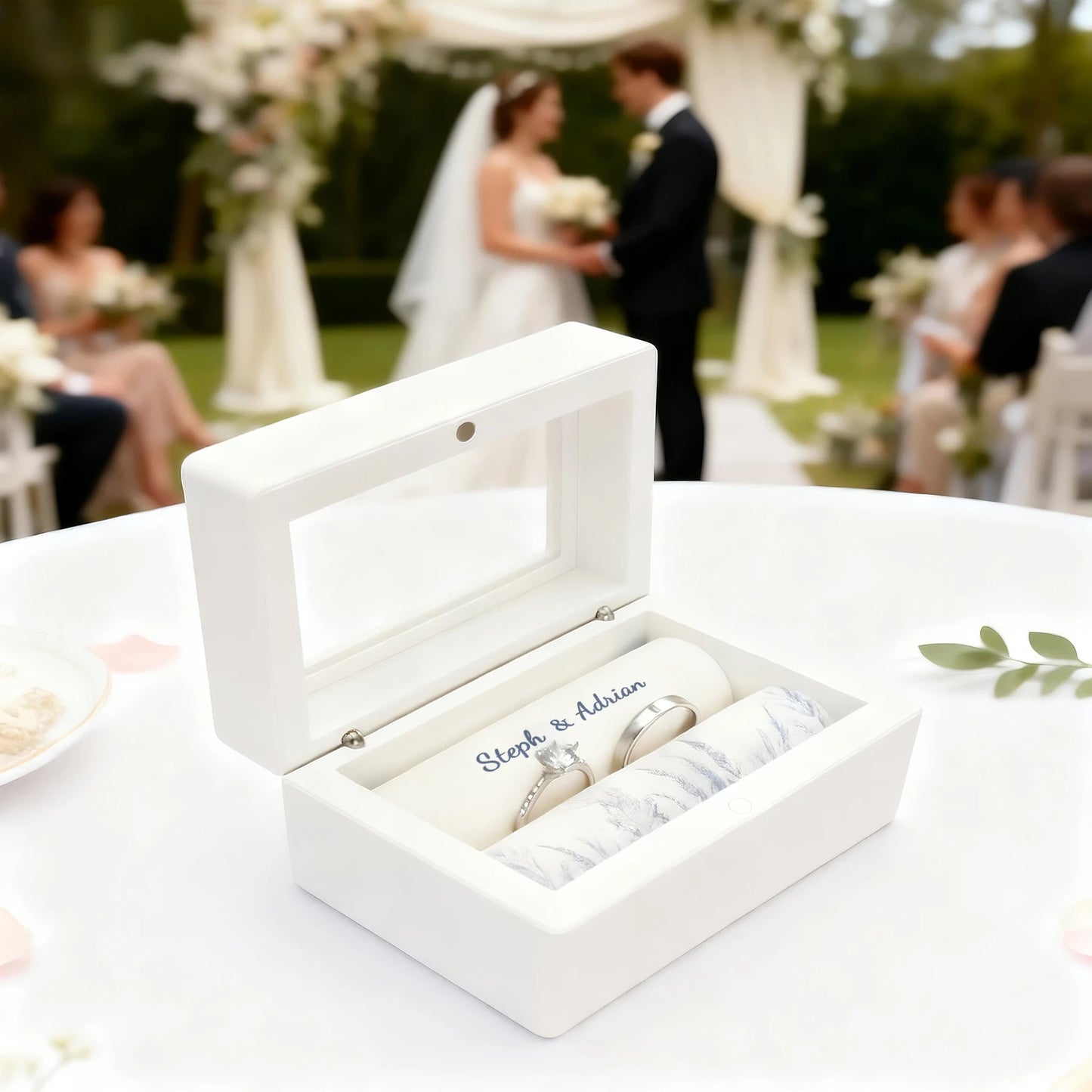 Anillo de Boda Personalizado con Nombre Grabado - Estuche Premium para Anillos para Ceremonia de Boda, Pedida de Mano y Regalos de Compromiso