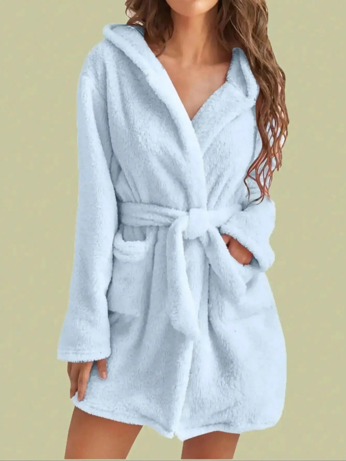 Women’s Hooded Fleece Robe – Solid Color Cozy Warm Bathrobe with Belt for Autumn & Winter Home Wear