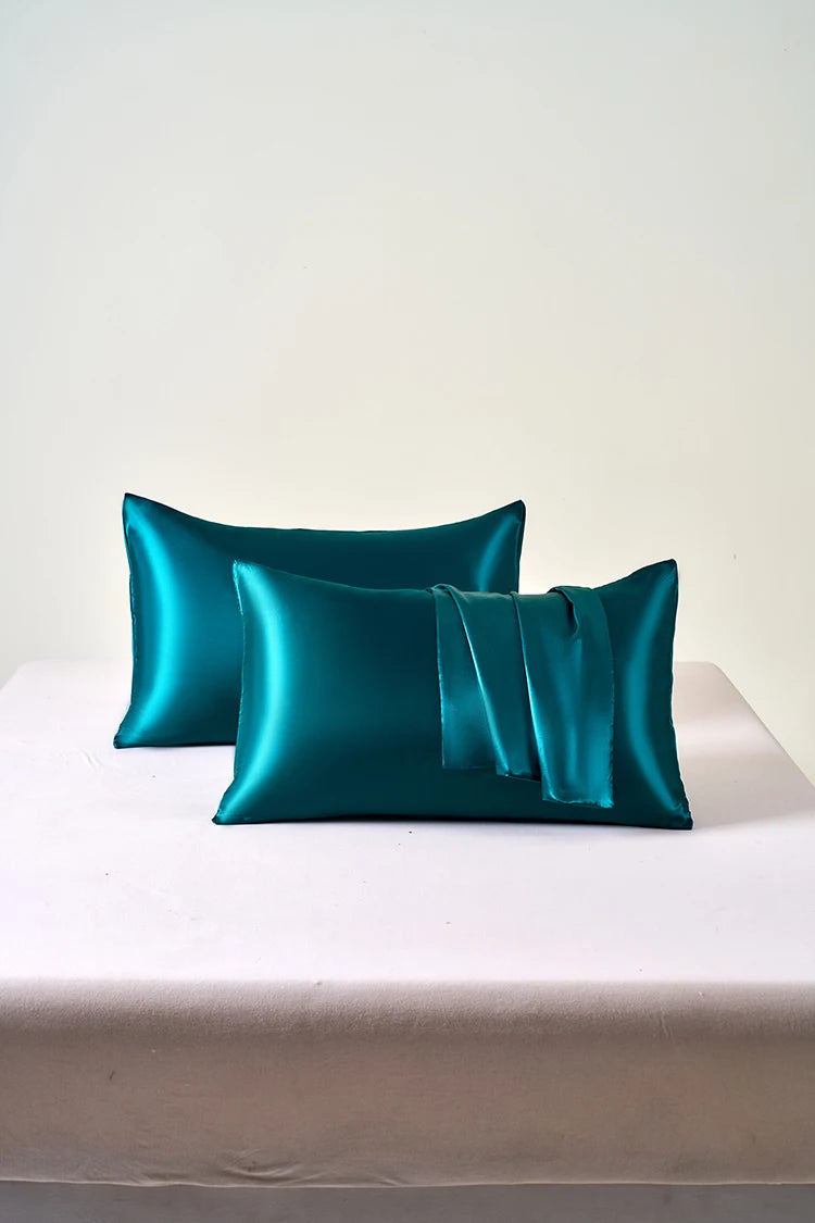 Satin Pillowcase Set of 2 – Soft Cooling Pillow Covers for Hair & Skin