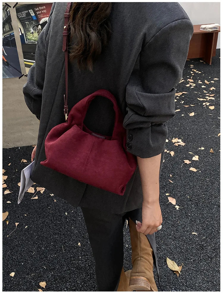 Sac à main bouffant français – Sac à bandoulière givré tendance avec fermoir magnétique, sac à main rétro en forme de nuage, sac à main tendance de style boîte à déjeuner pour femmes pour une utilisation décontractée et quotidienne