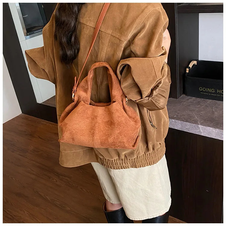 Sac à main bouffant français – Sac à bandoulière givré tendance avec fermoir magnétique, sac à main rétro en forme de nuage, sac à main tendance de style boîte à déjeuner pour femmes pour une utilisation décontractée et quotidienne