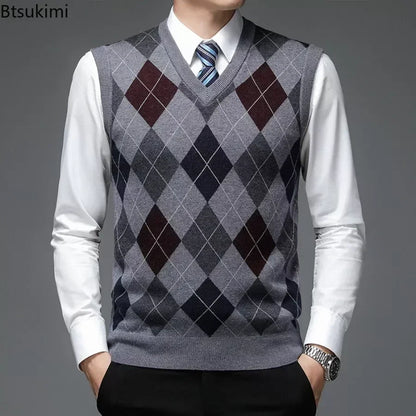 2026 Men’s Casual Knitted Sweater Vest – V-Neck Jacquard Plaid Sleeveless Pullover Top for Business, Office & Everyday Wear