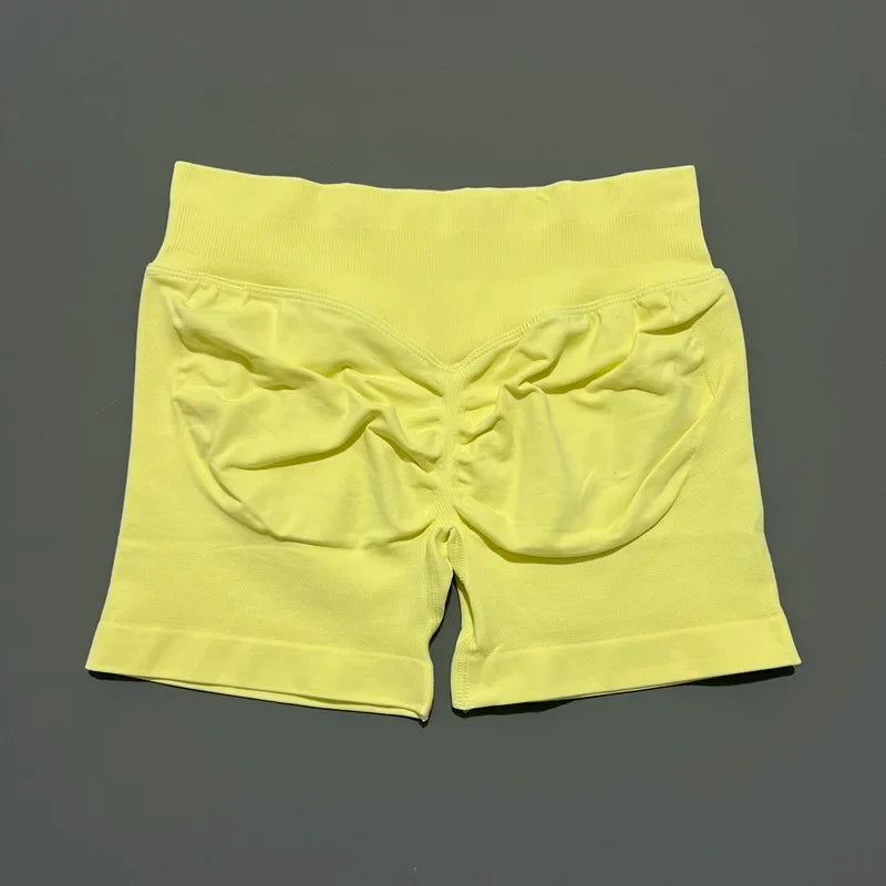 HISTELLO Pantalones cortos de yoga sin costuras de 4.5" para mujer – Pantalones cortos deportivos de talle bajo con efecto fruncido para gimnasio, fitness, correr y ropa deportiva