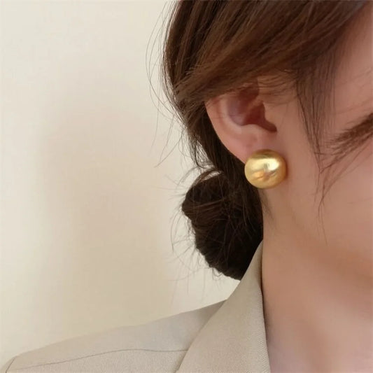 Women’s Charm Exaggerated Round Matte Stud Earrings Korean Fashion Party Temperament Jewelry