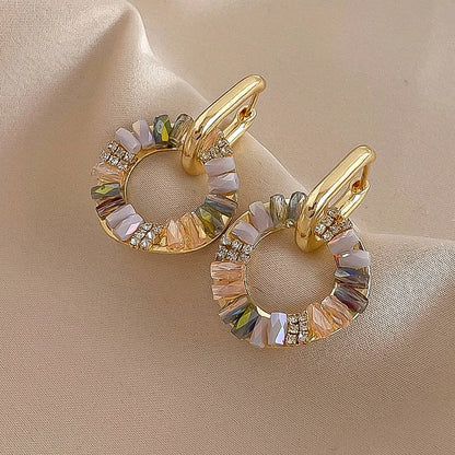 Retro Diamond Studded Ear Cuff – Geometric Hollow-Out Rectangular & Circular Design, Elegant Women's Statement Jewelry for Banquets