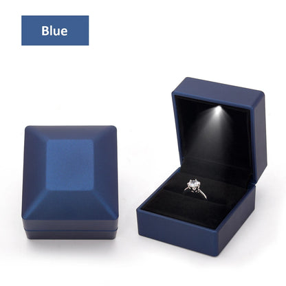 LED Velvet Jewelry Gift Box for Rings, Necklaces & Pendants – Luxury Lighted Proposal, Engagement & Wedding Display Case