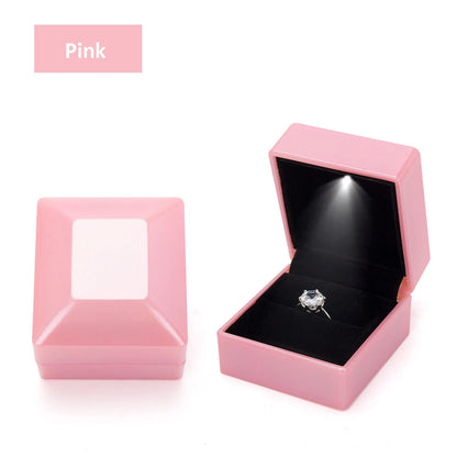 LED Velvet Jewelry Gift Box for Rings, Necklaces & Pendants – Luxury Lighted Proposal, Engagement & Wedding Display Case