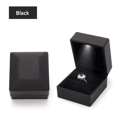 LED Velvet Jewelry Gift Box for Rings, Necklaces & Pendants – Luxury Lighted Proposal, Engagement & Wedding Display Case