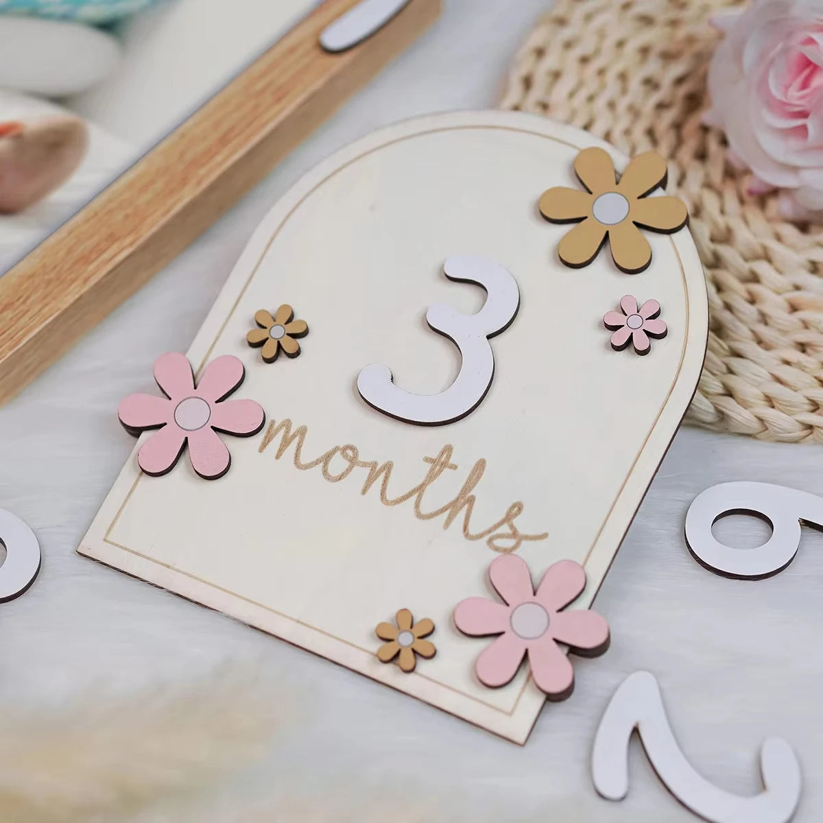 7PCS Newborn Milestone Wooden Cards – Baby Monthly Growth Announcement Props, Baby Shower Gift for Boys & Girls, Pregnancy Photography Accessories for First Year Memories & Photo Sessions