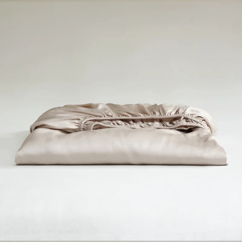 Luxury Mulberry Silk Fitted Sheet – Soft Elastic Mattress Cover for Single, Double, Queen & King Beds