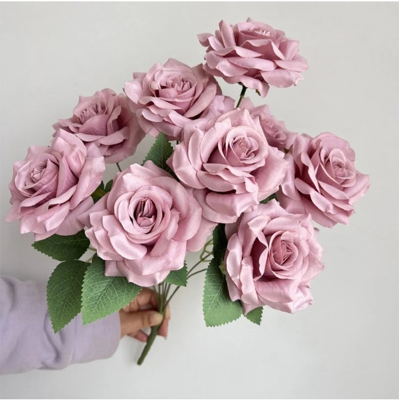 Ramo de rosas de diamantes de 9 cabezas – Rosas artificiales sintéticas con detalles de diamantes brillantes, arreglo floral realista para boda, decoración del hogar, sala de estar y regalo