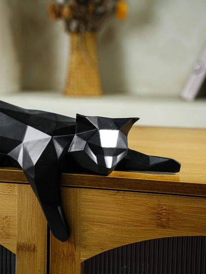 Geometric Lying Cat Statue – Modern Black & White Decorative Figurine for Home, Office, Table & Shelf Décor