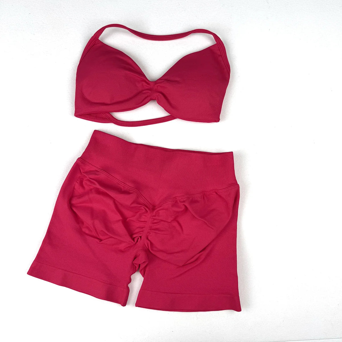 Seamless 2-Piece Yoga Sports Set – Strappy Halter Crop Top with Removable Pads & Quick-Dry Backless Shorts for Gym and Fitness