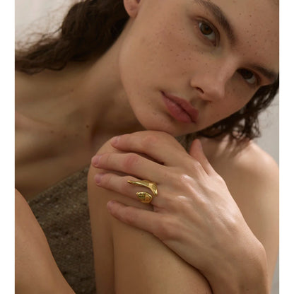 Anillo de Acero Inoxidable Ajustable Geométrico – Anillo de Moda Minimalista con Baño de Oro PVD para Mujer