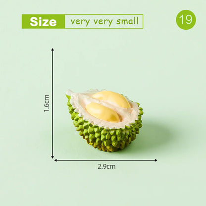 Lot de 10 mini figurines de fruits – Miniatures de fruit du dragon, noix de coco, melon d'eau, orange, pomme, banane et ananas pour la décoration de jardin miniature, les scènes de maison de poupée, les pots de plantes et les loisirs créatifs