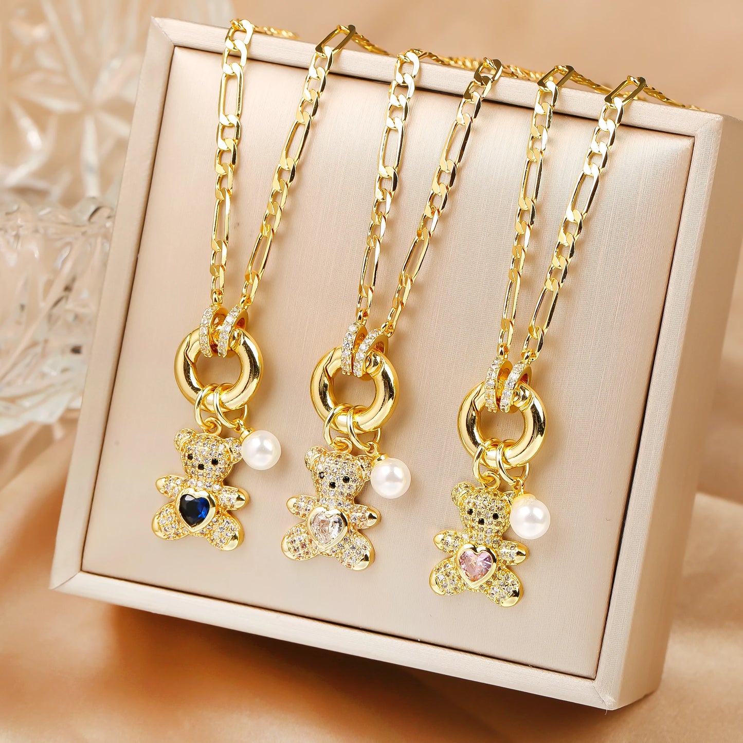 High Quality Shiny Crystal Zirconia Cute Bear Pendant Necklace Choker for Women Girls Holiday Collarbone Chain Gift