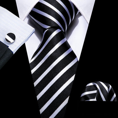 Set de corbata negra para hombre con pañuelo de bolsillo y gemelos. Corbata tejida para ocasiones formales de negocios o bodas.