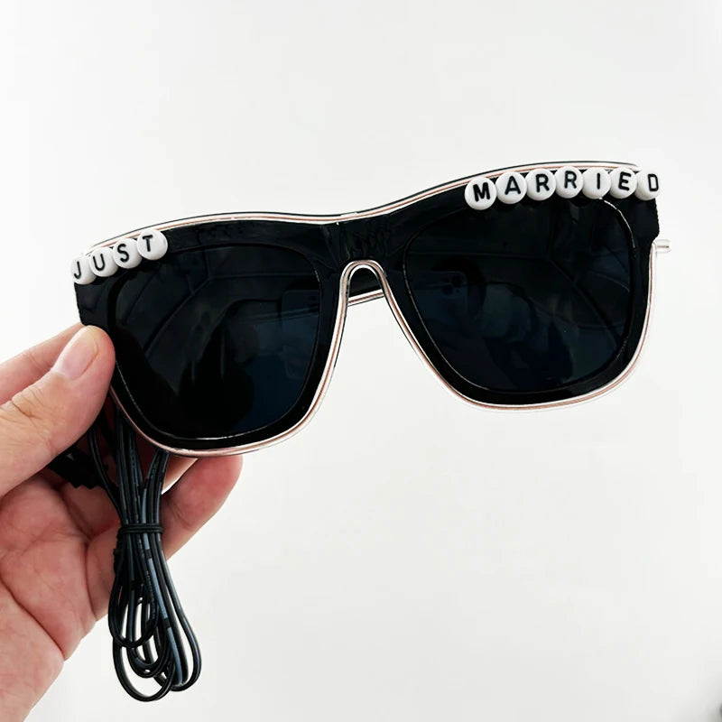 Just Married LED Heart Glasses – Light-Up EL Neon Glasses for Weddings, Engagements & Bridal Showers
