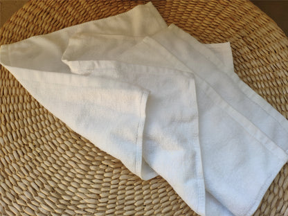 10 Toallas Blancas de Algodón – Pequeñas Toallas de Mano para Cocina, Hotel, Restaurante, Guardería y Salones de Belleza, Suaves y Absorbentes para Uso Doméstico y Comercial