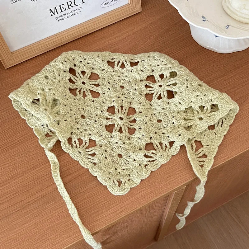Fashion Knitted Headscarf for Women – French Pastoral Crochet Triangle Headband with Retro Floral Design | Handmade Hair Accessory