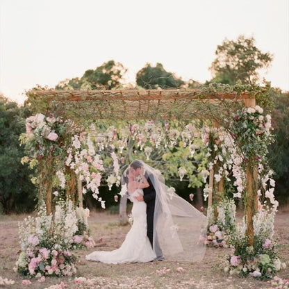 Glicinia Artificial en Enredadera – Guirnalda Colgante Realista de Seda Sintética con Hojas de Hiedra para Arcos de Boda, Decoración de Jardín, Decoración del Hogar y Estilismo de Fiestas