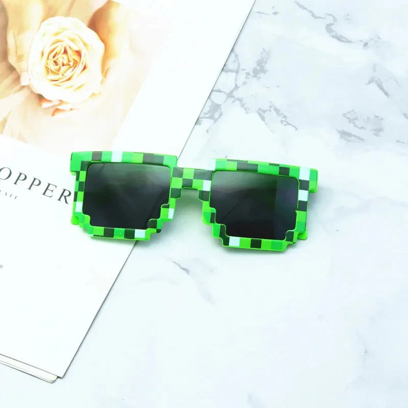 Funny Kids Pixel Sunglasses – Square Mosaic Cosplay Eyewear for Action Game-Themed Parties, Costume Accessories & Children's Gifts