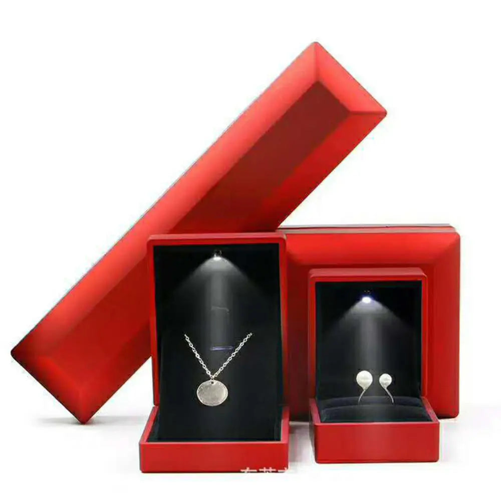 LED Velvet Jewelry Gift Box for Rings, Necklaces & Pendants – Luxury Lighted Proposal, Engagement & Wedding Display Case