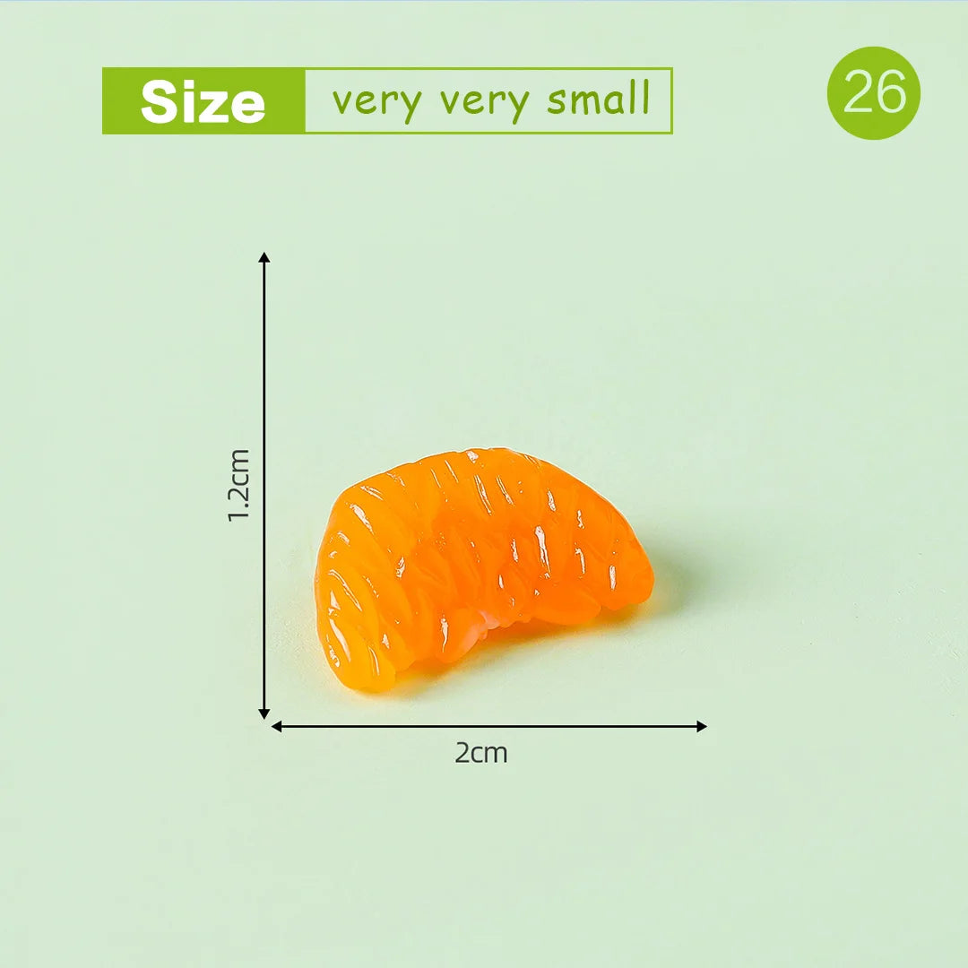 Lot de 10 mini figurines de fruits – Miniatures de fruit du dragon, noix de coco, melon d'eau, orange, pomme, banane et ananas pour la décoration de jardin miniature, les scènes de maison de poupée, les pots de plantes et les loisirs créatifs