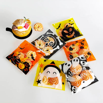 100PCS Halloween Candy Bags, Plastic Gift Packaging Bags with Ghost Pumpkin and Spider Prints, Trick or Treat Goodie Bags, Halloween Party Favors and Decorations