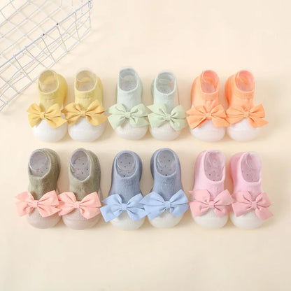 Zapatos y calcetines primeros pasos para bebés – Bonitas zapatillas de dibujos animados para bebés con suela de goma suave para niños y niñas