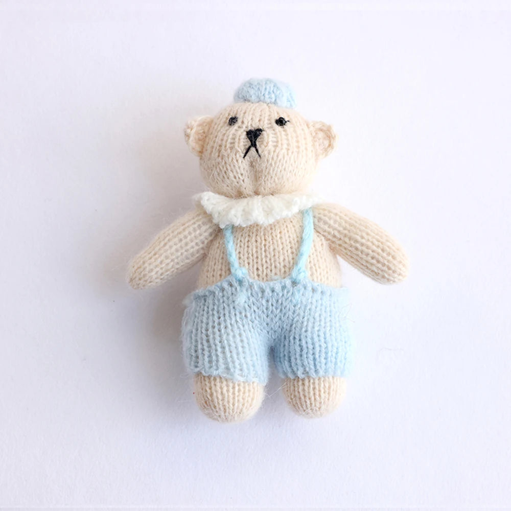 Accessoire Photo Ours en Peluche Tricoté Fait Main – Adorable Poupée Animal en Mohair au Crochet pour Séances Photo de Nouveaux-Nés & Stylisme Studio