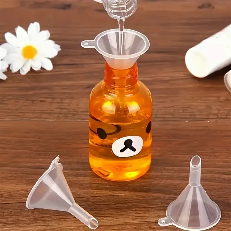 Lot de Mini Entonnoirs 5/10/20/30 pièces – Petits Entonnoirs de Transfert en Plastique pour Parfum, Huiles Essentielles, Épices, Poudre, Art du Sable, Bouteilles de Laboratoire & Projets de Bricolage