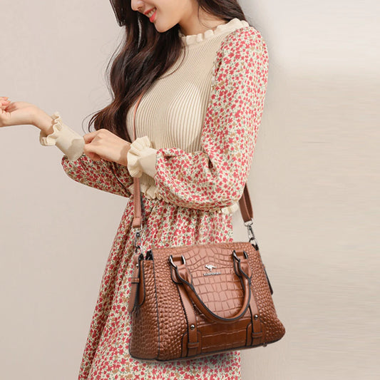 Sac bandoulière de luxe en cuir souple pour femmes Grand sac à main de style créateur