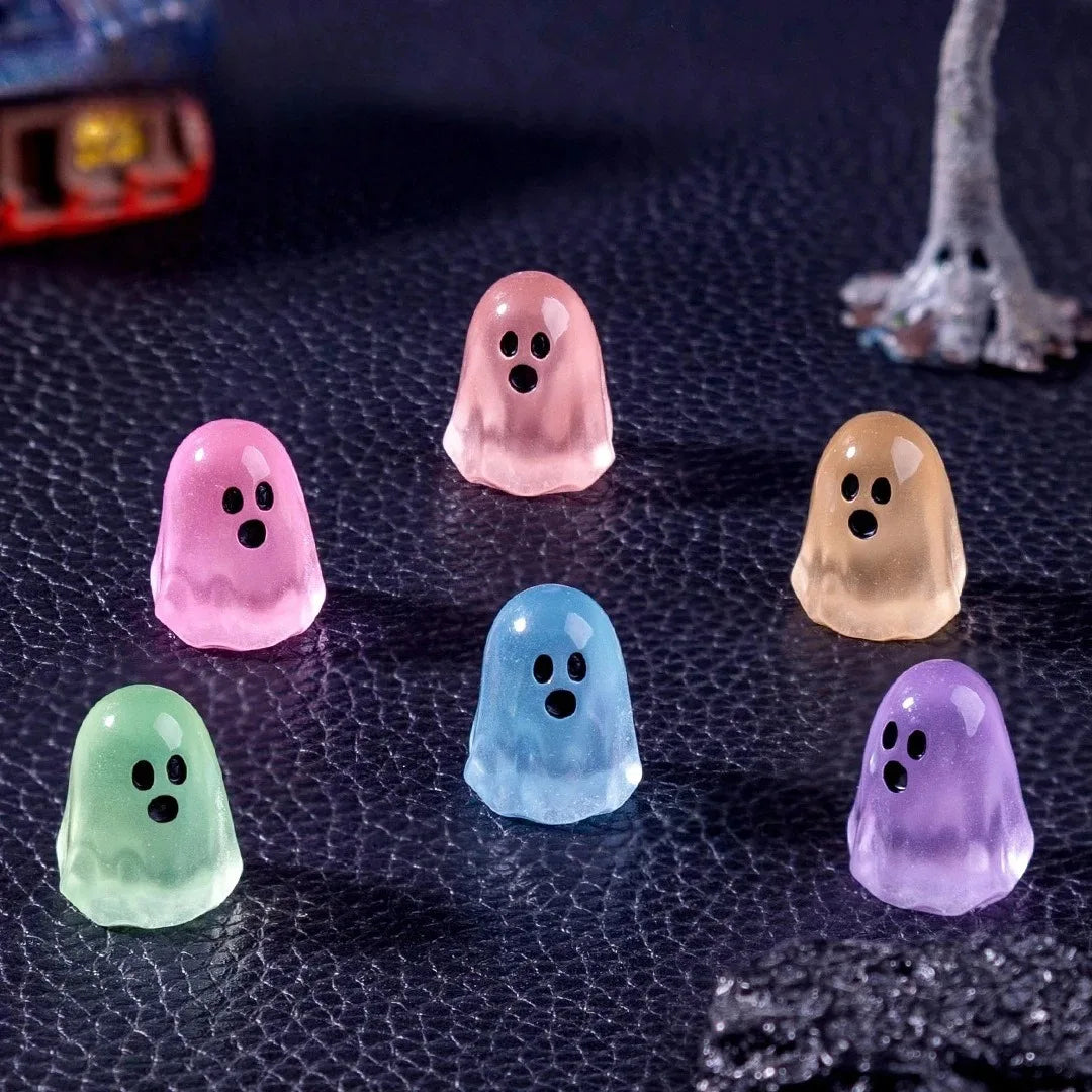10/20/50 Pièces Fantômes Lumineux – Figurines Mini Halloween Luminescentes dans le Noir, Adorables Figurines Micro Paysage pour Jardin Féerique, Décoration de Fête et Objets de Collection
