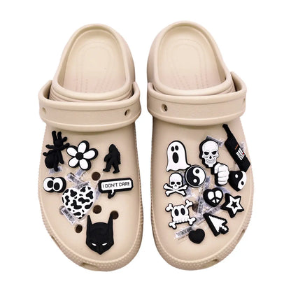 1PC Black & White PVC Shoe Charms – Skull, Ghost & Taichi Shoe Decorations, Shoe Buckle Accessories for Customization & Gifts