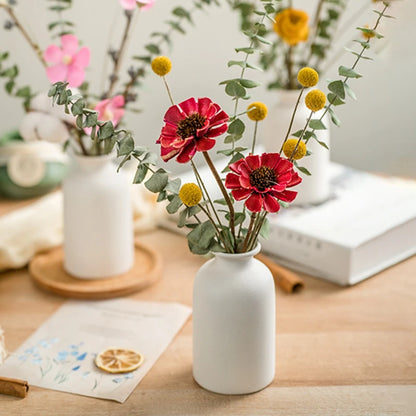 Florero Nórdico de Cerámica Blanca – Jarrón Decorativo Moderno para Sala de Estar, Decoración del Hogar y Escritorio