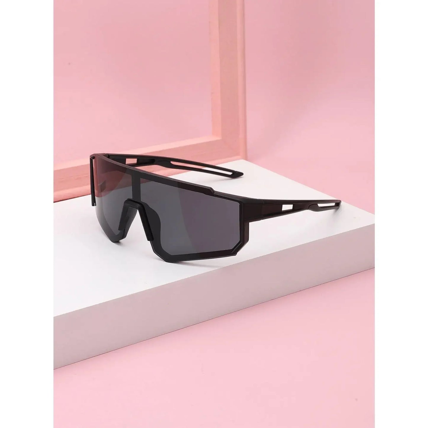 Kids' Colorful Lens Sunglasses – UV Protection Sports Eyewear for Boys & Girls, Trendy Outdoor Cycling Sun Shades