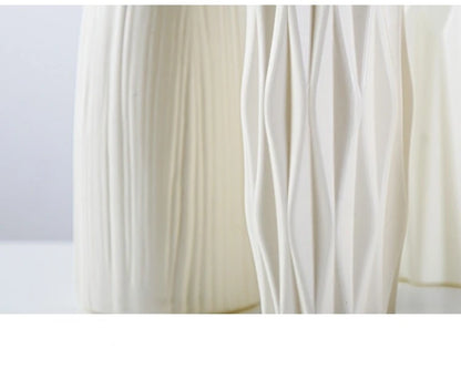 Nordic Modern Plastic Flower Vase – Minimalist Decorative Vase for Fresh Flowers & Home Décor