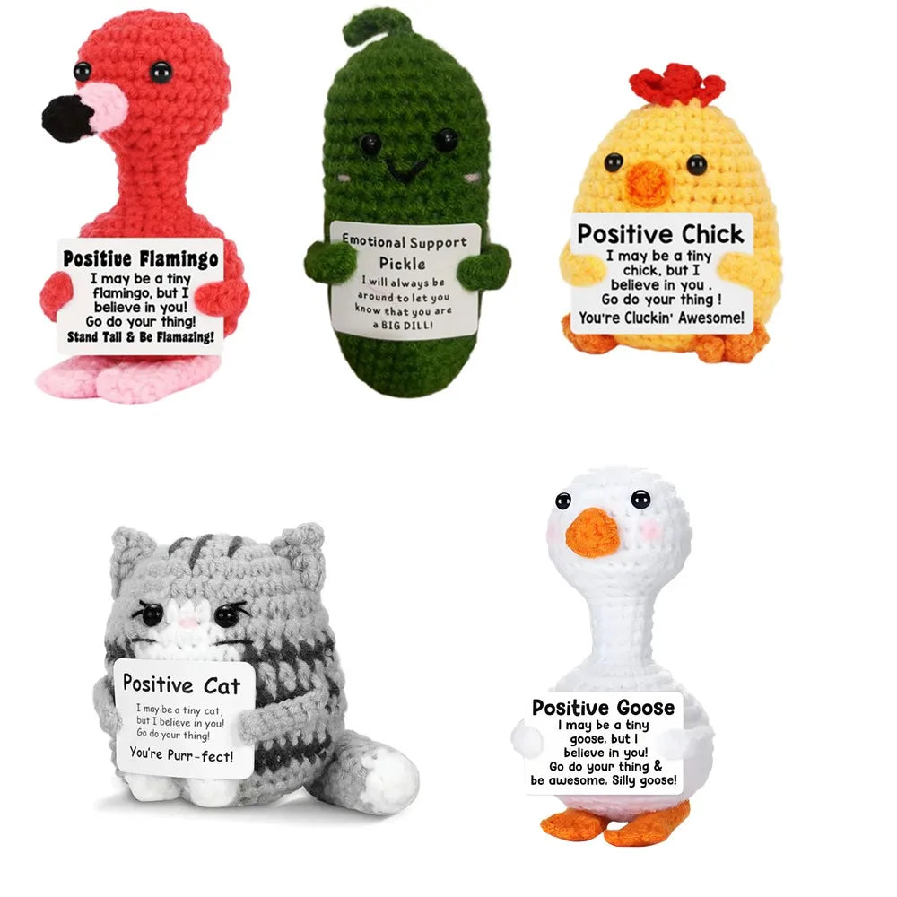 Peluche Pomme de terre Énergie positive – Décoration de chambre tricotée à la main en laine avec carte d'inspiration, cadeau de Noël mignon et amusant et ornement de bureau