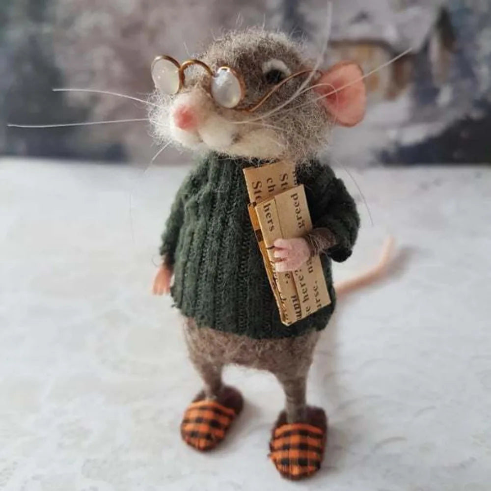 Needle Felted Mouse Christmas Ornament – Cute Wool Felt Mouse Hanging Decoration, Handmade Craft Decor for Christmas Tree & Home