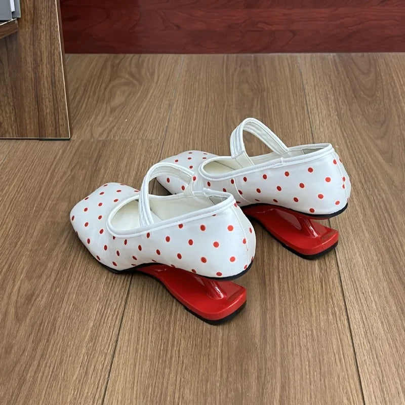 Women’s French Style Mary Jane Heels – Square Toe Thick Heel Pumps with Polka Dot Design & Shallow Cut Upper
